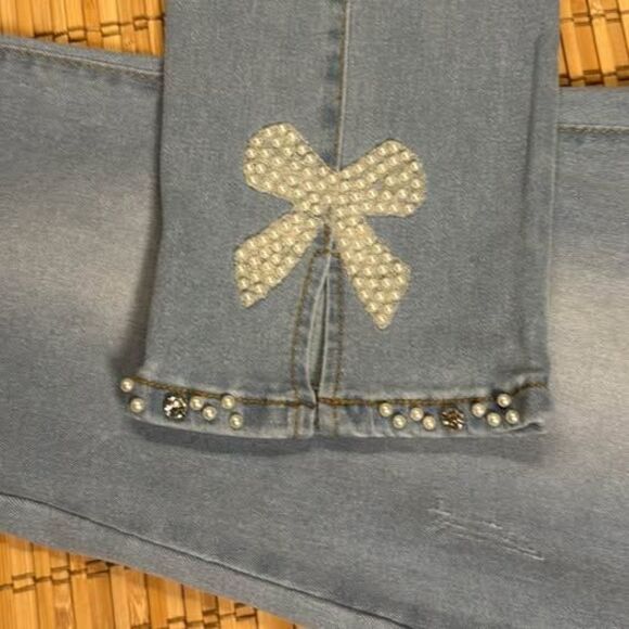 Women’s Jeweled Denim Jeans, NEW - Picture 3 of 4